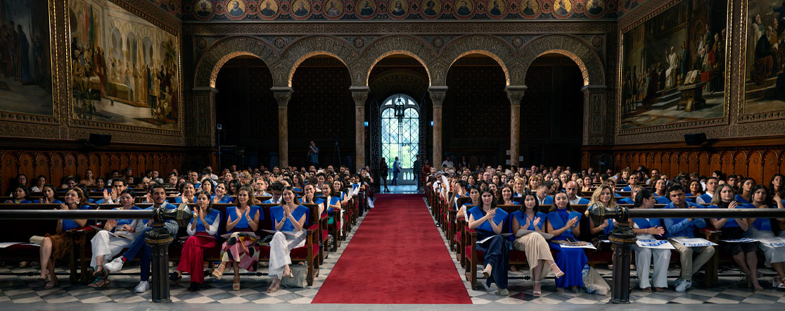Acto solemne de clausura de los cursos de las áreas de Derecho, Empresa y Ciencias del Deporte del IL3-UB
